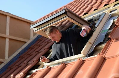 Pose de fenêtres de toit Velux à Vougy